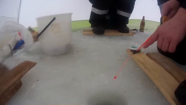 Подледная ловля на байкале, ловля чебака смотреть онлайн