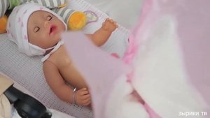 Купаем куклы Беби Бон под душем, Настя и Рома испачкались/ Baby Born bath time/Видео для девочек