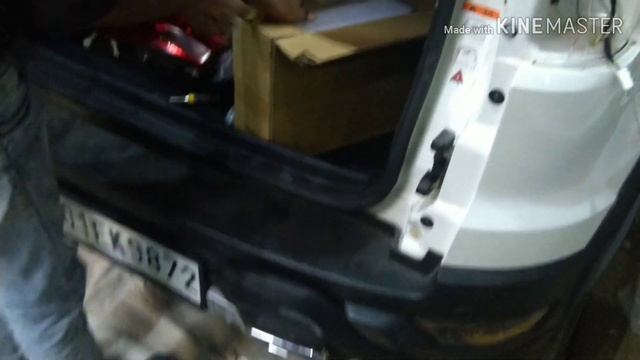 Installing Pillar lights and Led reflectors on my Ford ecosport 2019 | Best Accessories for EcoSpor