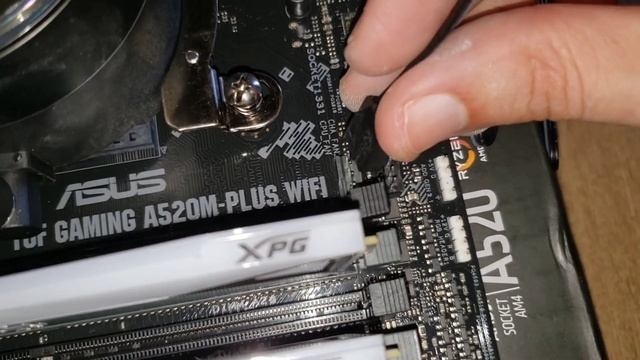 Water cooler gamdias chione M2-240R ( unboxing, instalação, temperatura e efeitos rgb ) смотреть онлайн