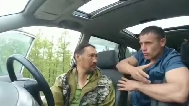 Человек, который говорит правду прямо в глаза – достоин уважения смотреть онлайн