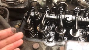 Mercedes 814 регулировка клапанов | Замена воздушных трубок и многое другое