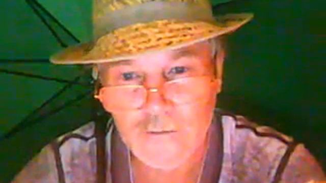 "Открыл рояль..." Стихи читает — Автор. смотреть онлайн