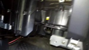 Замена фильтра салона Шевроле Авео Т 200 2006 г.