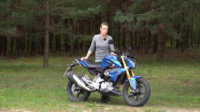 BMW G310R motorcycle review by female rider @2wheeledAdventures