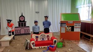 Инсценировка стихотворения С.Я. Маршака "Багаж". "Клетский д/ с "Солнышко "