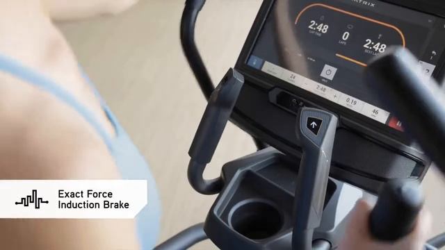 Matrix Fitness E50 эллиптический тренажер смотреть онлайн