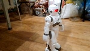 Обзор детского робота
