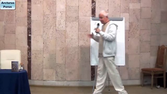 Чайтанья Чандра Чаран Дас (А.Г. Хакимов) - Счастье начинается с изменения в восприятии (Часть 1) смотреть онлайн