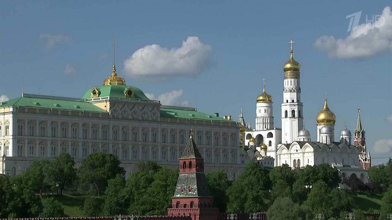В Россию с официальным визитом прибыл президент Киргизии Алмазбек Атамбаев