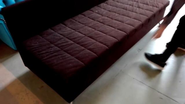 Диван коричневый смотреть онлайн