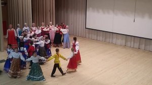 Заплетися, плетень...