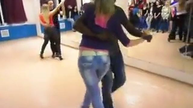 кизомба Алёна с Ромариком смотреть онлайн