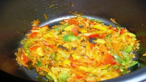 Макароны с курицей в мультиварке
