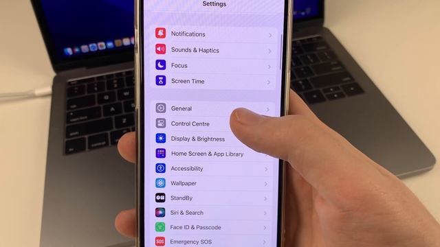 Как поменять язык на iPhone? С английского на русский или наоборот. смотреть онлайн