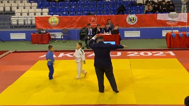 Дзюдо.Республиканский турнир Досан Батыр. Актау 2021. 1 схватка смотреть онлайн