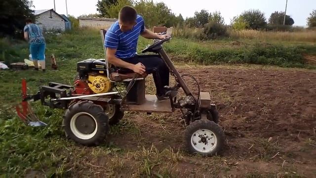 Самодельный мини трактор из мотоблока Нева смотреть онлайн