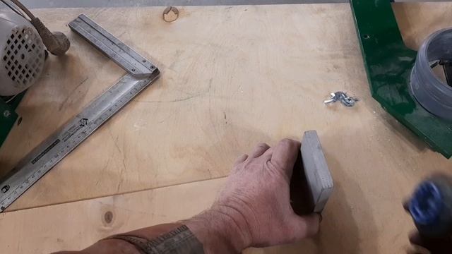 Из старых коньков! Ленточно шлифовальный станок своими руками. #шлифовальныйстанок смотреть онлайн