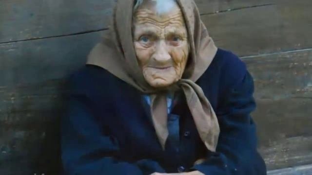 убиралась в квартире