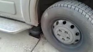 Самодельный пневмодомкрат