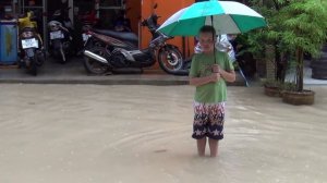 Патонг дождь Таиланд октябрь