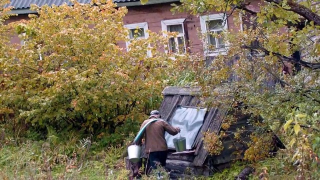 СЛУЧАЙ НА ДАЧЕ смотреть онлайн