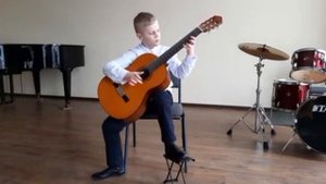 О. Копенков "В белых штанах"