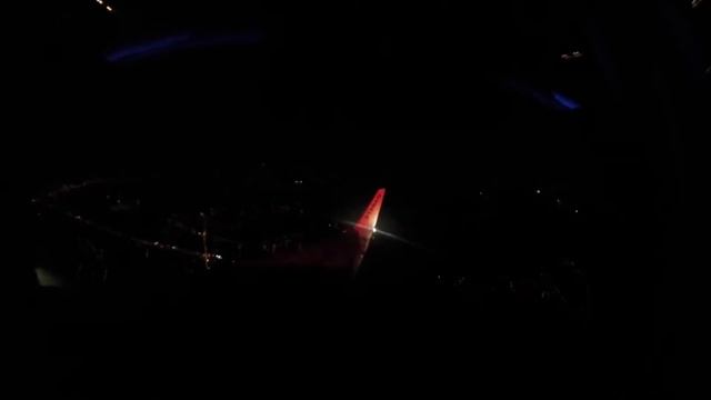 Ryanair Boeing 737-8AS landing in Charleroi Airport CRL смотреть онлайн