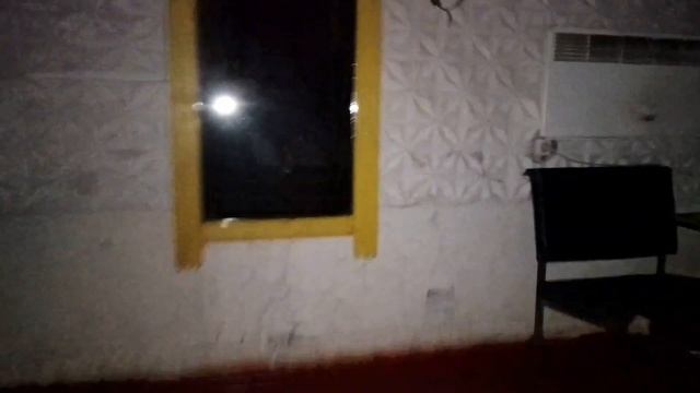 ОЧЕНЬ СТРАННЫЙ ВЕЧЕР(что-то) смотреть онлайн