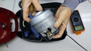 Ремонт пылесоса Bosch GL 30: пылесос не включается