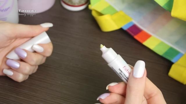 ПУСТЫЕ БАНОЧКИ Январь 2015/ Об Iridina Due, Clarins Ever Matte, пилинг Tony Moly и др. смотреть онлайн