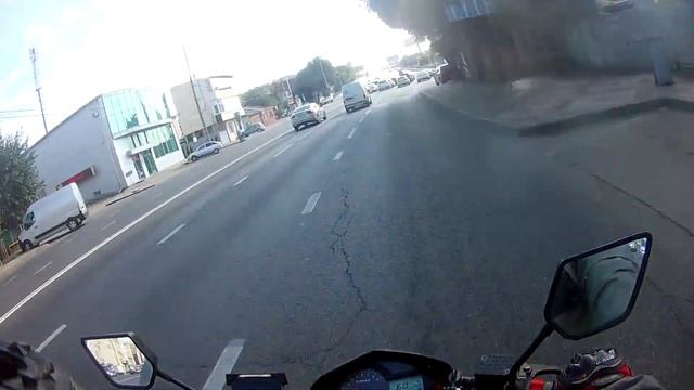 Racer RC300 покатушки по городу #1 смотреть онлайн