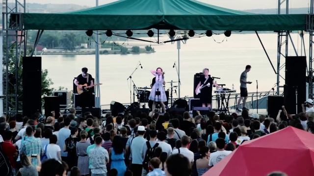 Группа "Обе Две" - Не знаю как песня называется, наверное "Питер Пен" смотреть онлайн