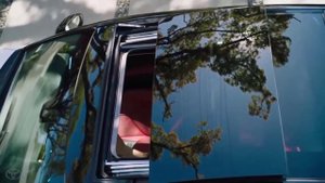Российские дилеры Toyota возобновили продажи Camry, но как, если завод не работает?