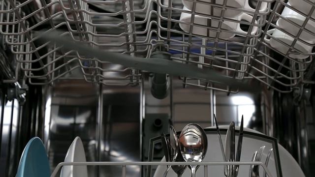 Обзор посудомоечной машины DELIA. смотреть онлайн