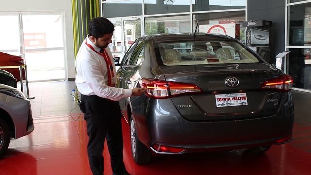 Toyota Yaris 1.3 Manual Detailed Review l Price: 2,498,000 смотреть онлайн