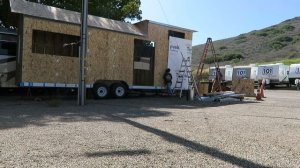 TYVEK HOUSE WRAP INSTALLATION..ON A TINY HOUSE!