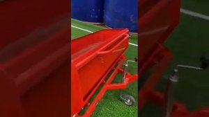 Оборудования для монтажа футбольных полей из искусственной травы