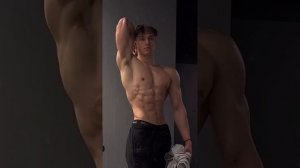 17 years old teen muscle boy :Rudolfs