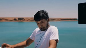 Dova music Xebersiz (Official video)
