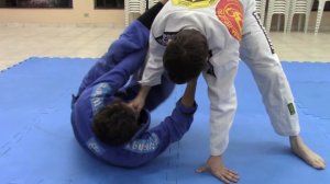 Jiu Jitsu Deep Half Guard - Set-Up from Lapel Guard - Lucas Simões