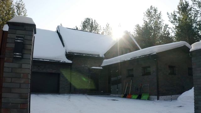 Двухэтажный жилой дом в поселке "Лаки парк" г. Новосибирск