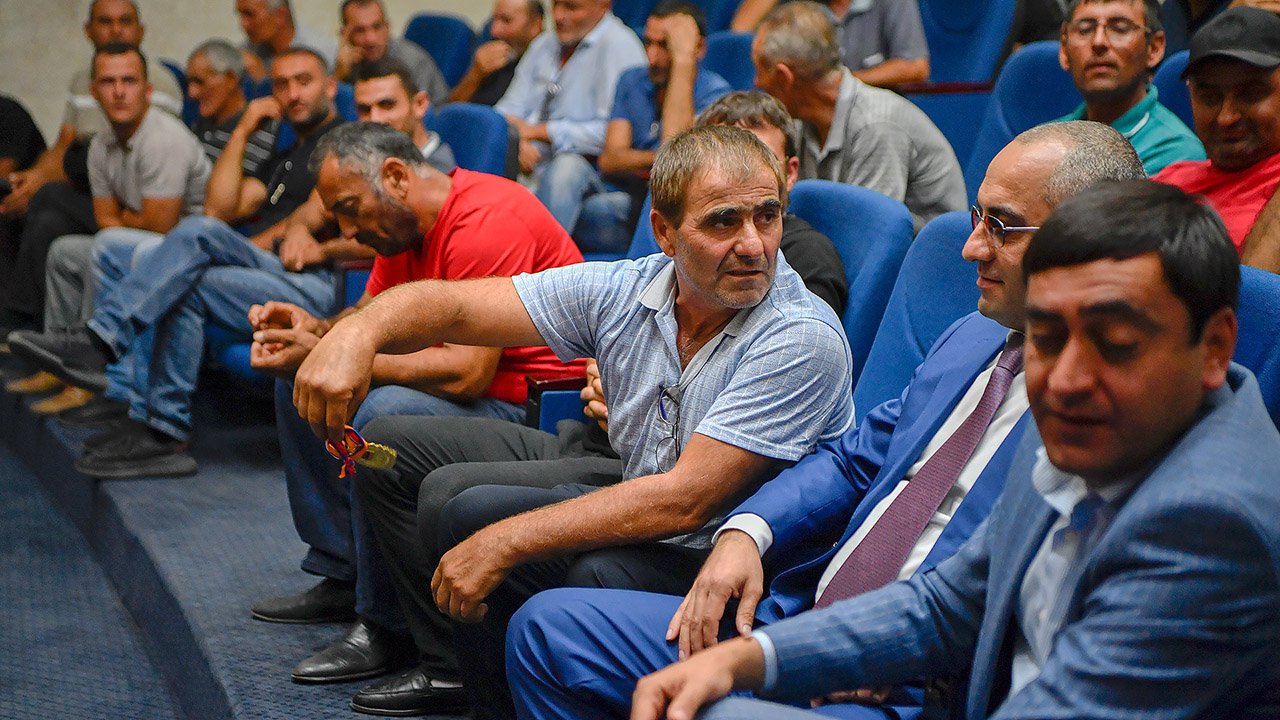 Последние новости в армении спутник армения. Sputnik Armenia.