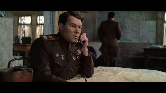 Титры на изображении. Фрагмент из фильма "Освобождение". смотреть онлайн