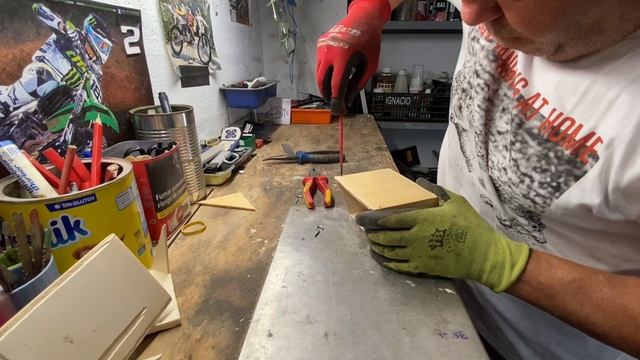 27.один в деревне. спокойствие мне только снится.I only dream of peace.even though I don't want to смотреть онлайн