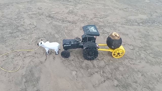 mini john deere tractors, loading big fruit and,bull Cort, mini tractors, diy tractor 🚜🚜🚜🚜 смотреть онлайн