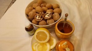 Зачем я ем мед с орехами