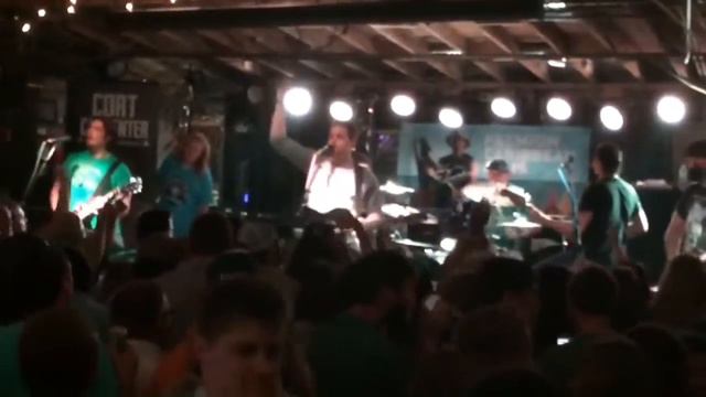 Cort Carpenter LIVE @ Flora-Bama - American Kids - Kenny Chesney смотреть онлайн