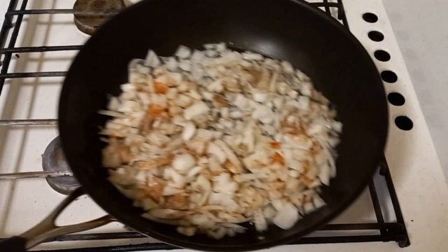 Картофельное пюре со свекольным салатом из полуфабрикатов смотреть онлайн