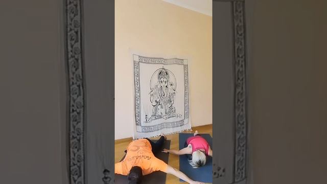 Саша Белый. Утренняя Йога. Урок 4 смотреть онлайн